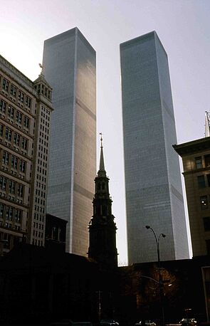 Das World Trade Center in New York (1972-2001) im April 1978. 